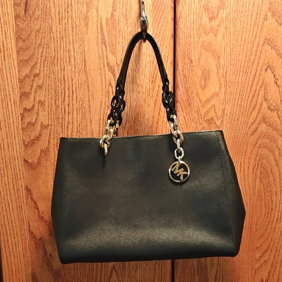 Michael Kors Handbags - Michael Kors Black Tote with Gold Charm